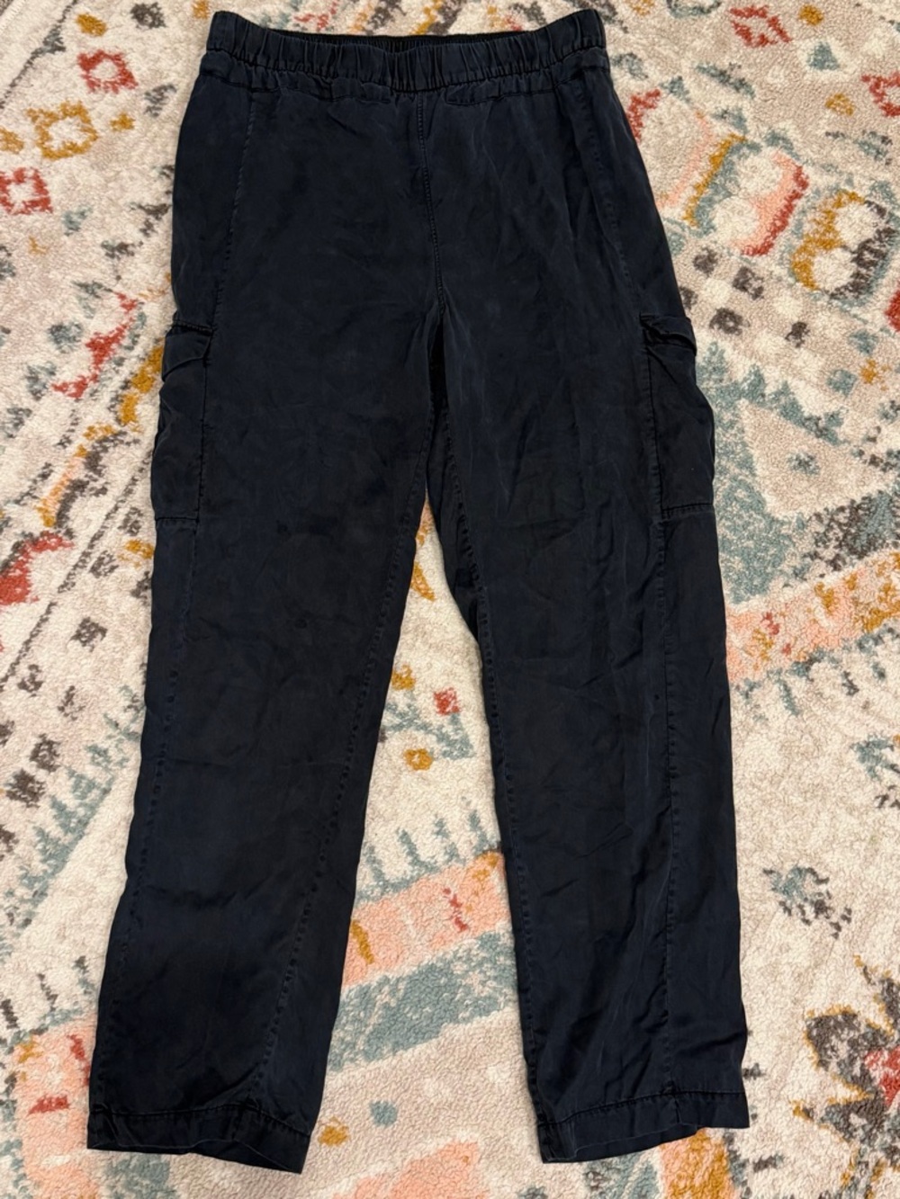 Lululemon Womens Cargo Crop Pants Size 8 Black Athleisure